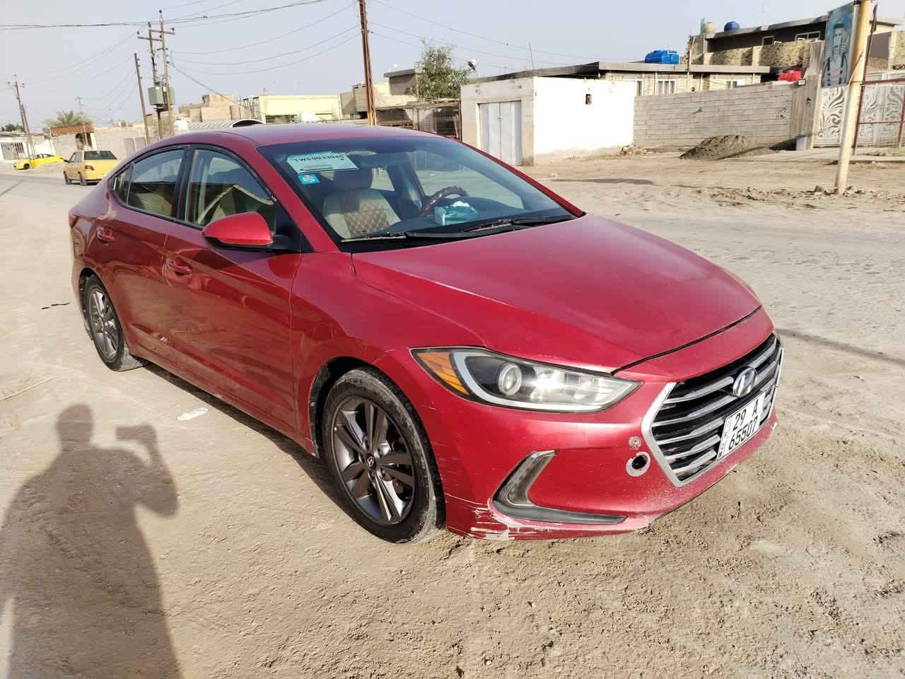 السلام عليكم  النترا 2017 رقم واسط باسمي كير ومحرك وحدادية مكفولات بدون ايرباك بيها صبغ خمس، قطع  بدون دواخل شواصي مكفولات وبيها بارد بالجنطة مكاني نجف السعر قفل 105 وهذا رقمي ***********.    ***********
