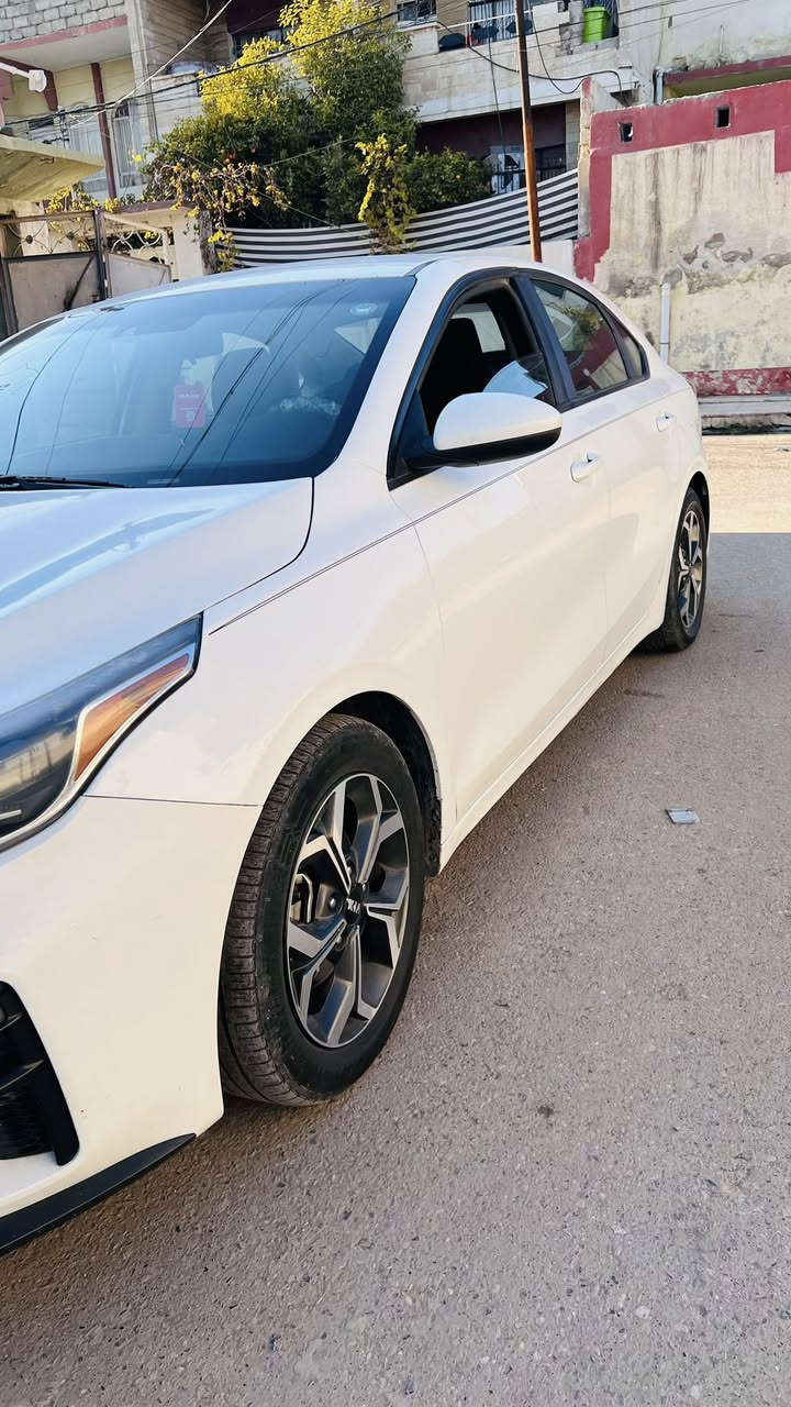 فورتي للبيع موديل 2019 الضرر موضح بلصور كابون بانزين بيها رقم اربيل شرط تحويل السعر 140 بيها مجال
الاتصال ***********
***********
