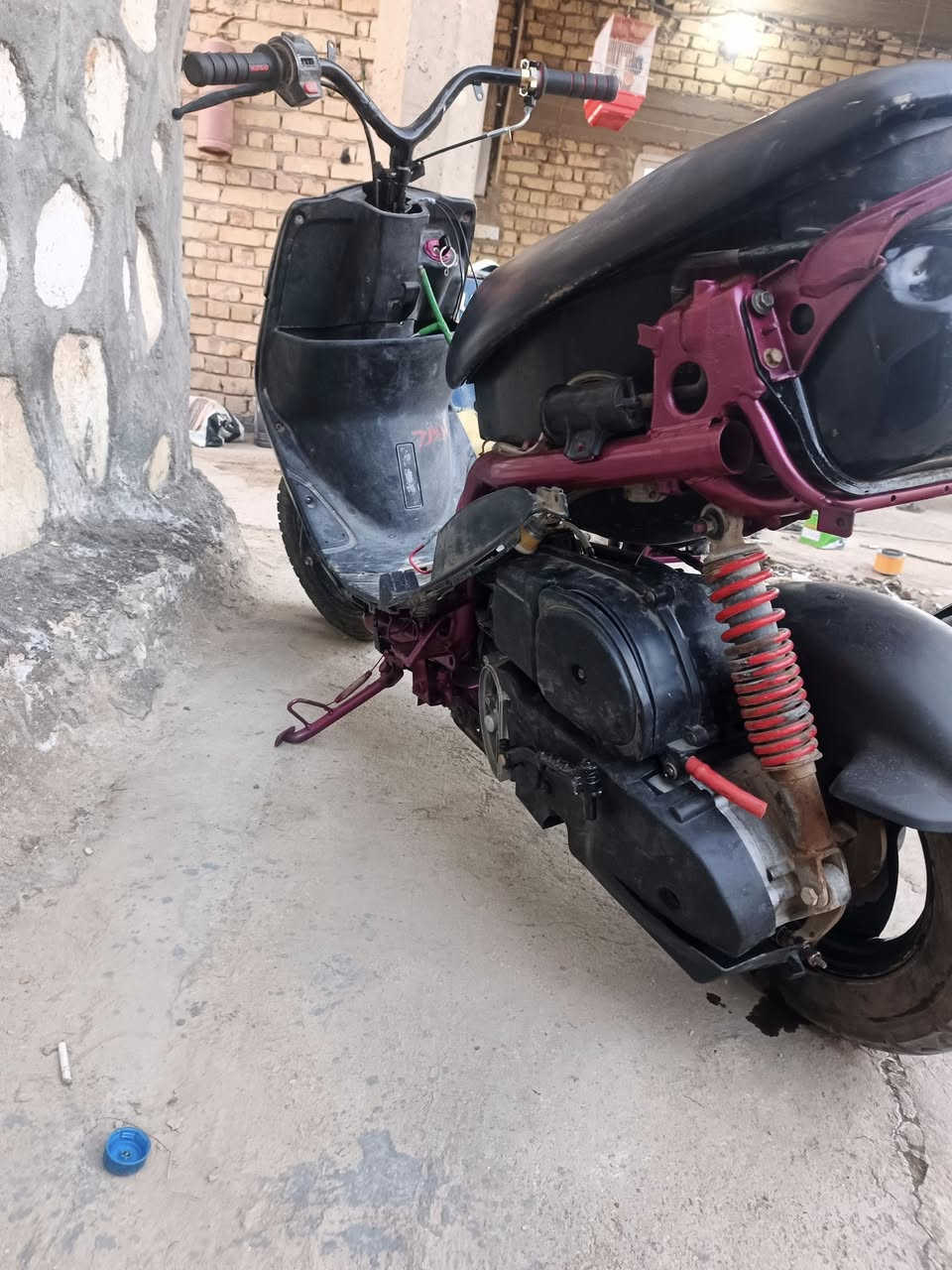 سلام عليكم ماكس عدلة غراض كلة جديد محرك 55 لا تبخير ولاتنقيص نكرة سلف وهندر كلجات رياضي عمرتها جديد وخرب واهسي بيها تعال افحص وشوف مكاني حلة حي الجزائر مقابل المحكمة الجديدة ***********
