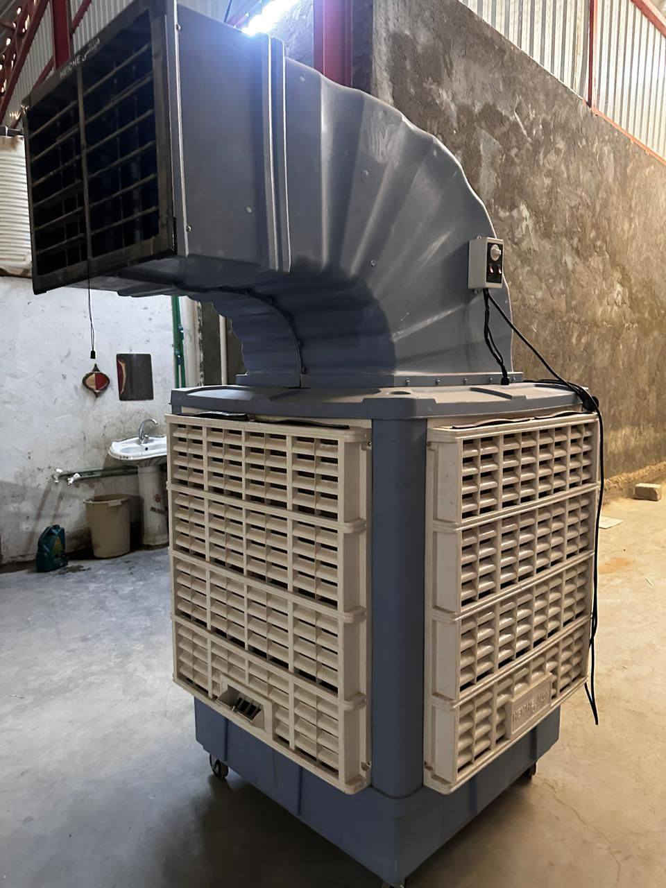 مبردة كونفيرا جديدة استعمال أسبوع واحد
حجم ٢٥ كبير
السعر 750


**إذا كنت صاحب هذا الإعلان وتريد حذفه لأي سبب، رجاءا أرسل رسالة إلى الدعم الفني**