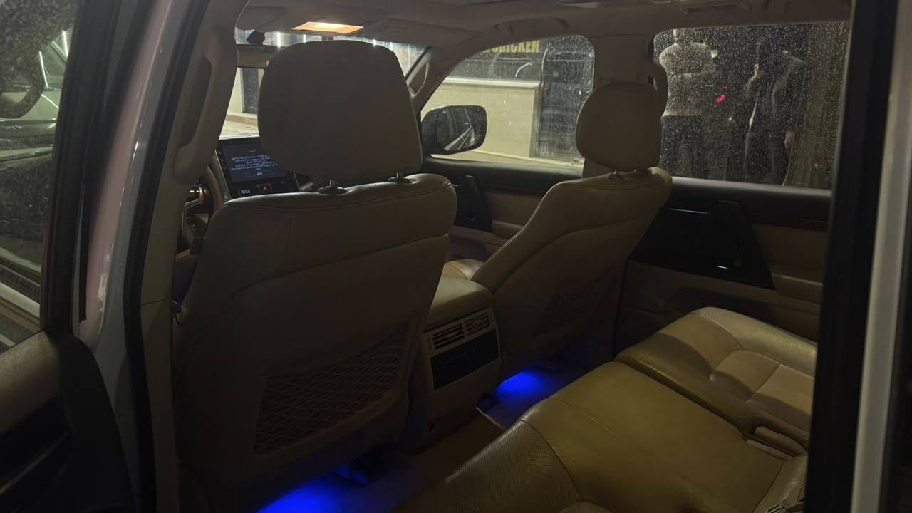 لاندكروز 2016 بريم اصل
رقم بغداد كفاله عامه من الضربة والصبغ
السعر 455
مكاني الديوانيه للاتصال
***********
