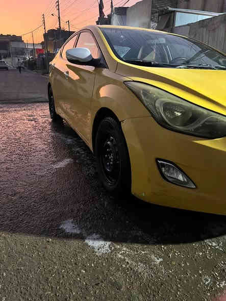 السلام عليكم 

النتره خليجي  2013
محرك 1600 دبل حساس 
بدون دوانز مكينه كير مكفولات لا تنقيص لا تبخير صدر جديد امامي خلفي فلنجات دسكات قبل فتره بدلتهن تخم تاير جديد 
تبريد ثلج 
شواصي لغود ودواخل مكفوله حوض مكفول رقم بغداد مصفره هيه وغرامه
سياره ما ناقصها ربع رقم نكليزي باسمي رقم شبه مميز هئيه وغرامات مصفره 
 
السعر 95 بيها مجال بسيط 

عنواني: بغداد الدوره ابو دشير 

رقمي:-  ***********
