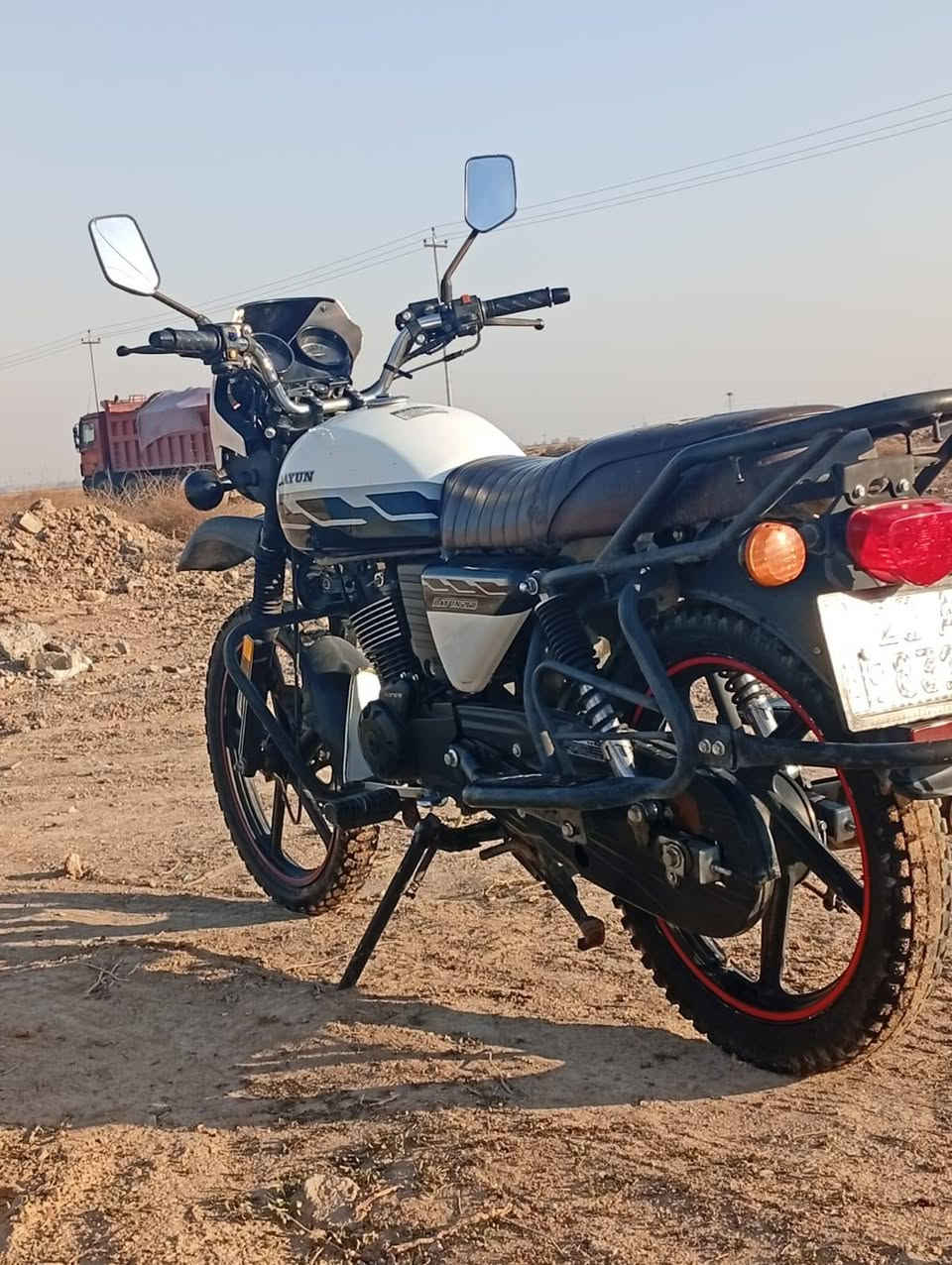 سلام عليكم دايون جبلي محرك 200 موديل 2023 مرقم ديالى دراجة جديده ومكفوله وخير من الله شرط تحويل مكان ديالى كنعان شراي يتصل ويدلل لحد يطب خاص ‏‪***********
