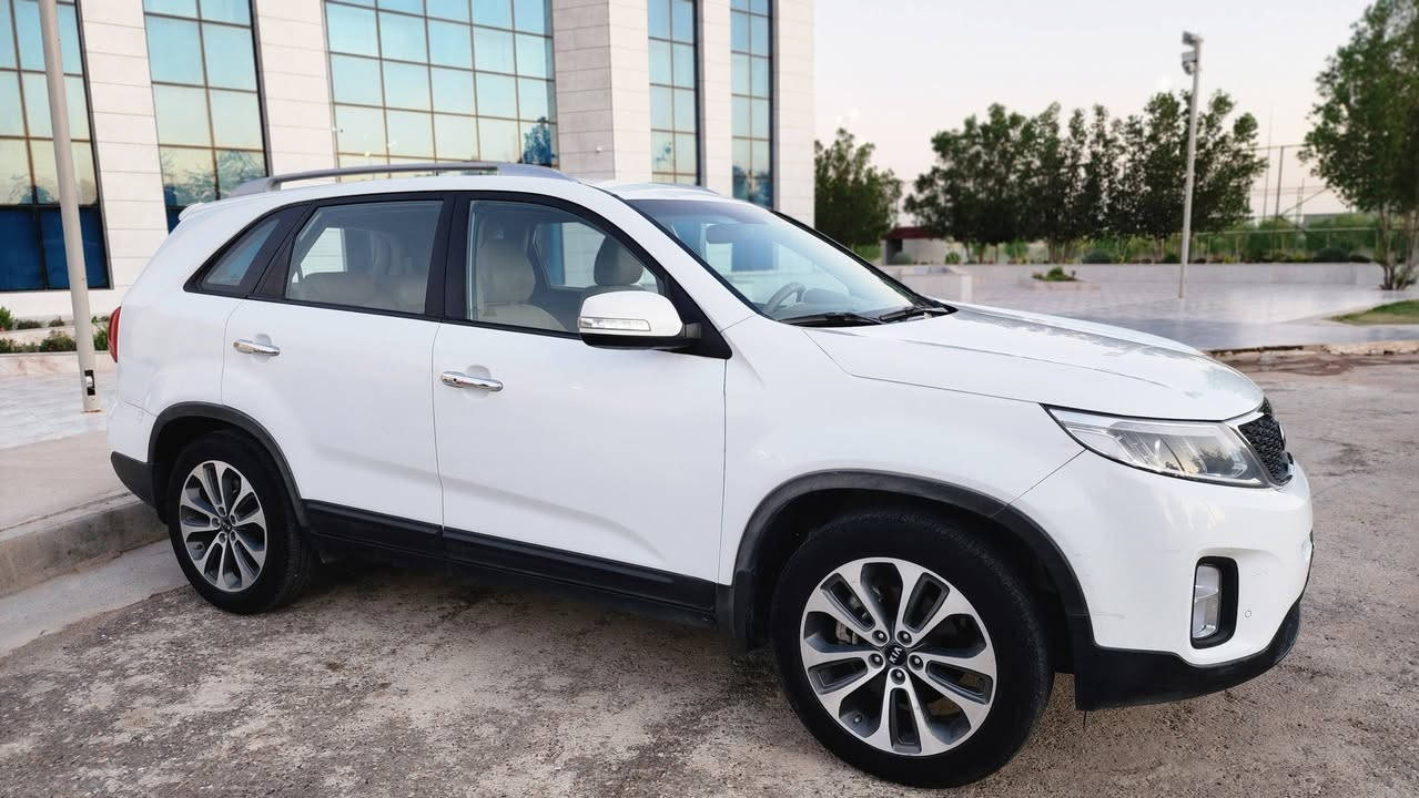 سورنتو 2014 خليجي
125000Km 
V6 3500cc
بدون ضرر
بدون صبغ
المواصفات :
بصمة تشغيل
بصمة ابواب
شاشة صغيرة لمس 
كامرة خلفية
تحكم ستيرن
حساسات امامية خلفية
اشاير مري
تحكم كشنات كهربائي
السعر 
185$
محرك مفتوح نازل فقط 3 رنكات سنة 2019
رقم صلاح الدين
تحويل ثاني يوم
للتواصل : ***********
