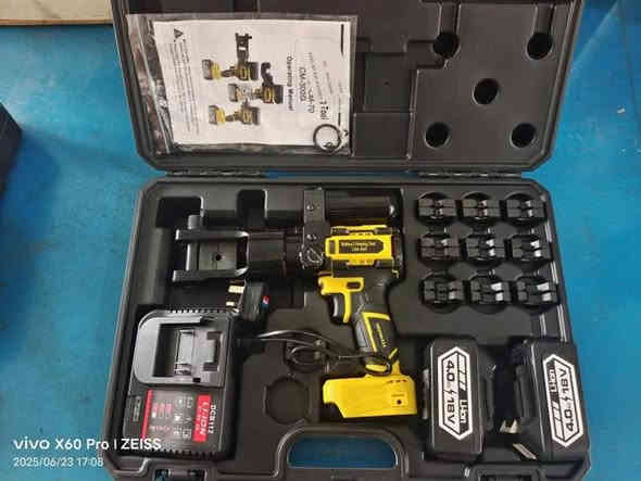 كابسة ترامل شحن 16-300ملم

مع2 بطارية وشاحن

يوجد توصيل الى جميع محافظات العراق🚕 
العنوان: النجف-حي الوفاء مقابل حي الجامعة قرب التقاطع ***********
