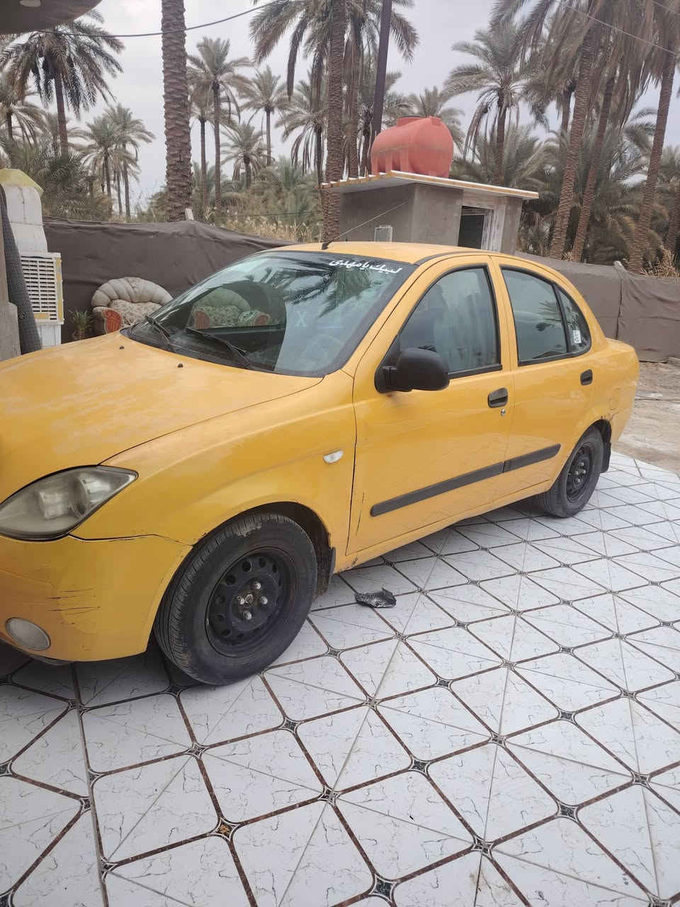 السلام عليكم
للبيع
طيبه مديل 2015 رقم بغداد الماني 
كير ومكينه وحداديه جديد
السعر 32 وبيها مجال مكاني كربلاء طويريج
***********
