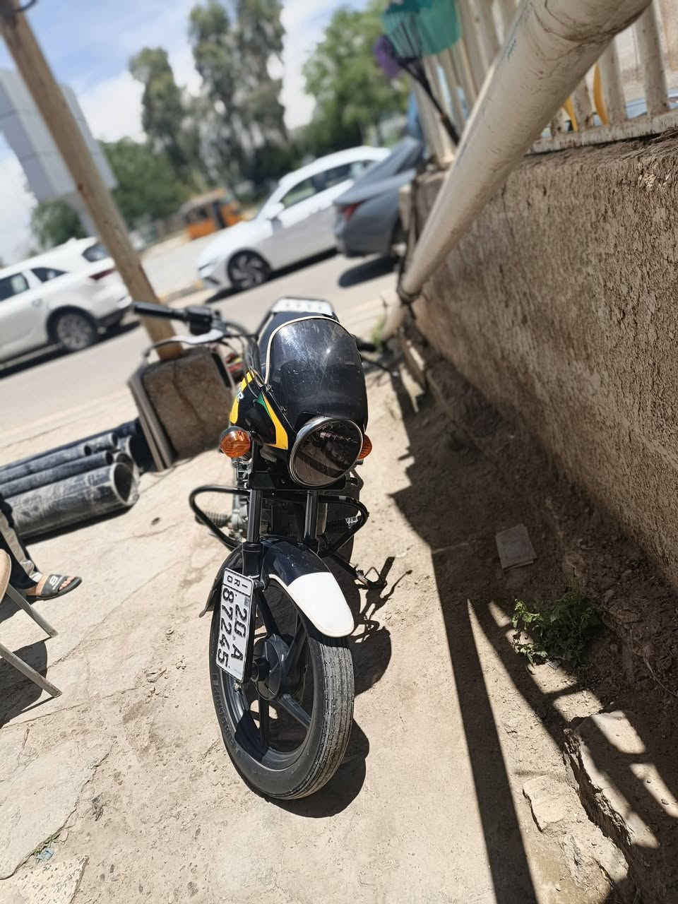 سلام عليكم دراجه بوكسر مرقم موديل 21 محرك مامفتوح بي دخانه تعال كلبه او شوف سعر واحد او 650 او بيه مجال شي قليل مكاني ديالى بعقوبه المفرك رقم الهاتف ***********
