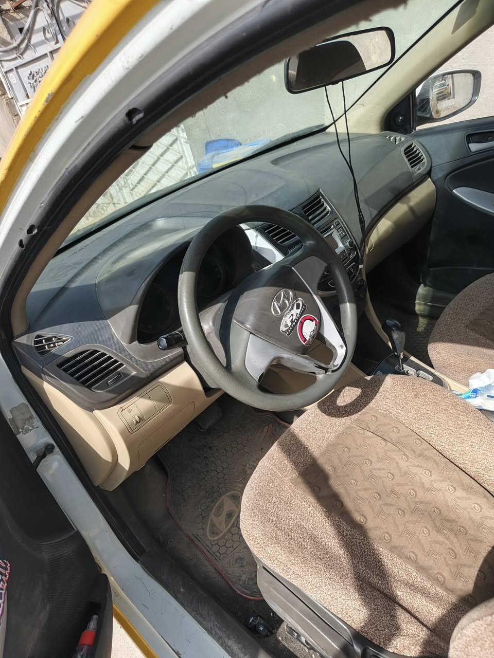 السلام عليكم اكسنت موديل16 رقم بغداد نكليزي خليجي مكينه 1600 دوش مكينه كير تبريد خير من الله حداديه 75 بلميه مكاني بابل *********** سعر 85 وبيهه مجال لطيبين
