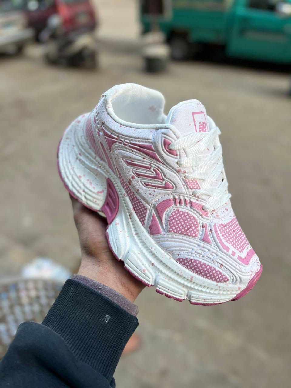 كرجو حريمي علام 
حقن بيور فرش طبي 
الكرتونه 5جوز 
مقاسات 37/41
السعر 160
الكرتونه 800


**إذا كنت صاحب هذا الإعلان وتريد حذفه لأي سبب، رجاءا أرسل رسالة إلى الدعم الفني**