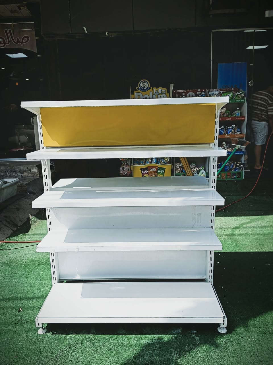 عارضة للبيع أخو جديد مكان البياع ارتفاع 150 عرض 125 اتصل ***********
