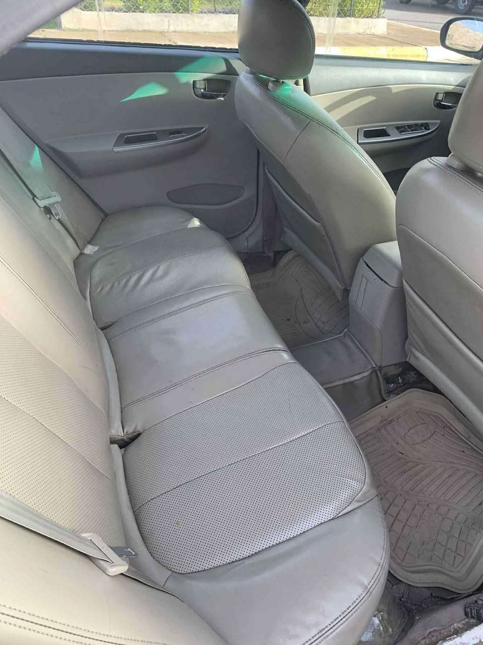 بیوایدی ٢٠١٣
مەکینەو گیر بەشەر کرۆلا
ئاوئنە ئیشارەت 
ئاوینە کارەبا
سلاید
مەکینە ١٦
تەبرید سارد گەرم 
سەنەوی کارتۆنی
بەسمەیە
گیر عادیو تۆماتیک
جوار تایەی تازە 
بئ تەقەو رەقە

***********
وەتس ئەپ 
ڤایبەر
دەربەندیخان
٣٣ معامەلەیەکی کەم دار بنديهكان, السليمانية
