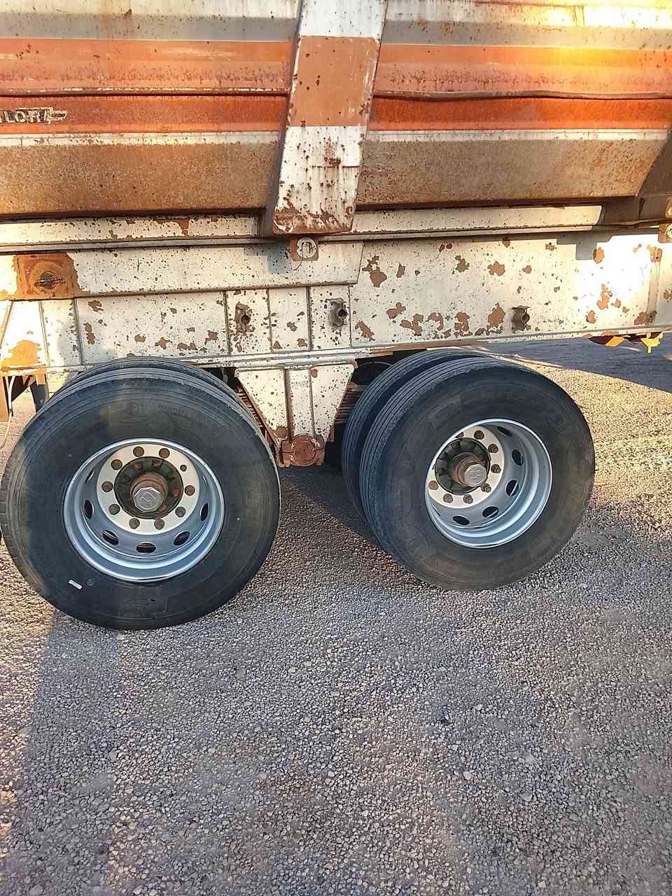 عربانه المانيه البيع سعر 70 بيها مجال تخم ويل وتايرات ***********
