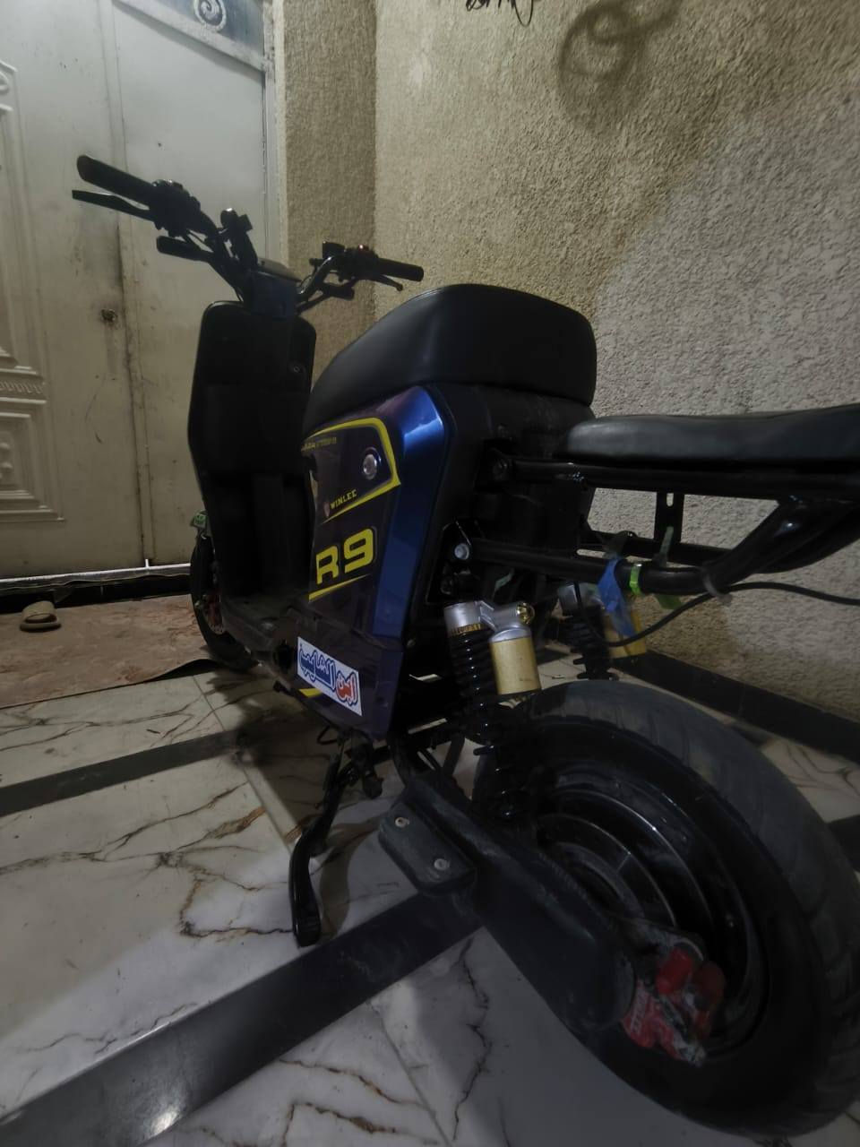 السلام عليكم من رخصت الادمن دراجه R9 كلشي شغال نقصهه فقك مدكر وره مكلف بالنشر مكفوله من كلشي السعر 375 العنوان البصره كرمه علي شارع الطيف الرقم بس وتساب *********** فيس بوك ماموجود للتذكره اني مخول بالنشر
