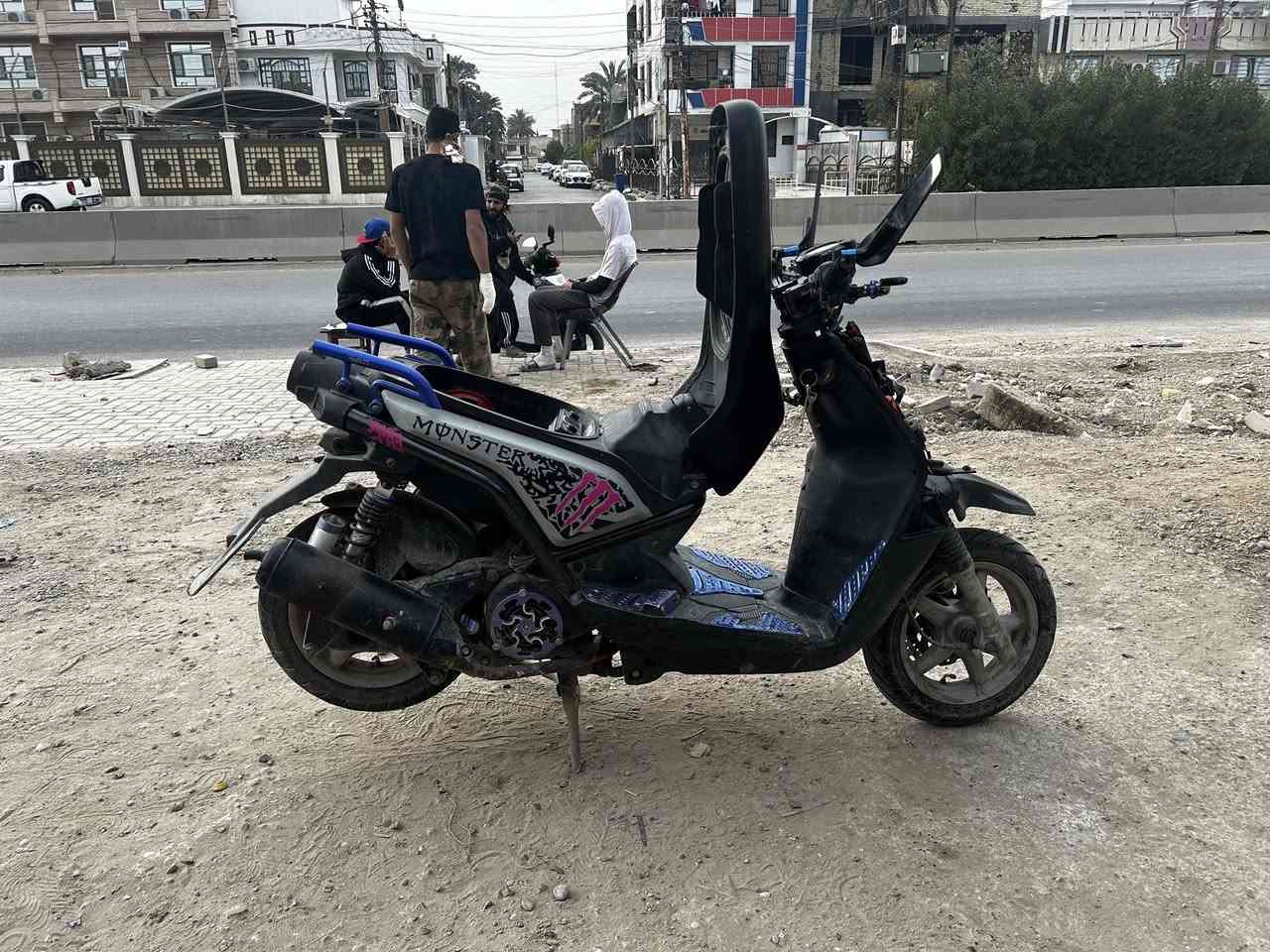 سلام عليكم شباب سكنس جبلي الدراجه موديل 2011 اكفلك مكينه الدواجه بدون بجم اوراقه كامله المكان بغداد0 775 642 5923
