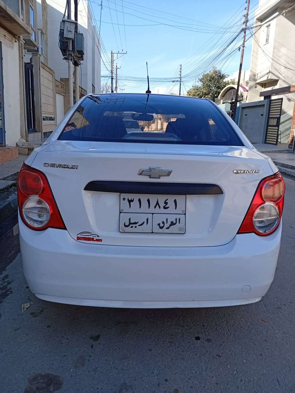 شوفرليت سونك 
موديل 12
حجم 16
المحرك و الگير شرط
🚫الضرر جاملغ خلفي صبغ+تبديل باب خلفي
شرط التحويل 
بيها كوبون
السعر 62 وبيها مجال
مكان السيارة موصل ايمن
*********** واتس
