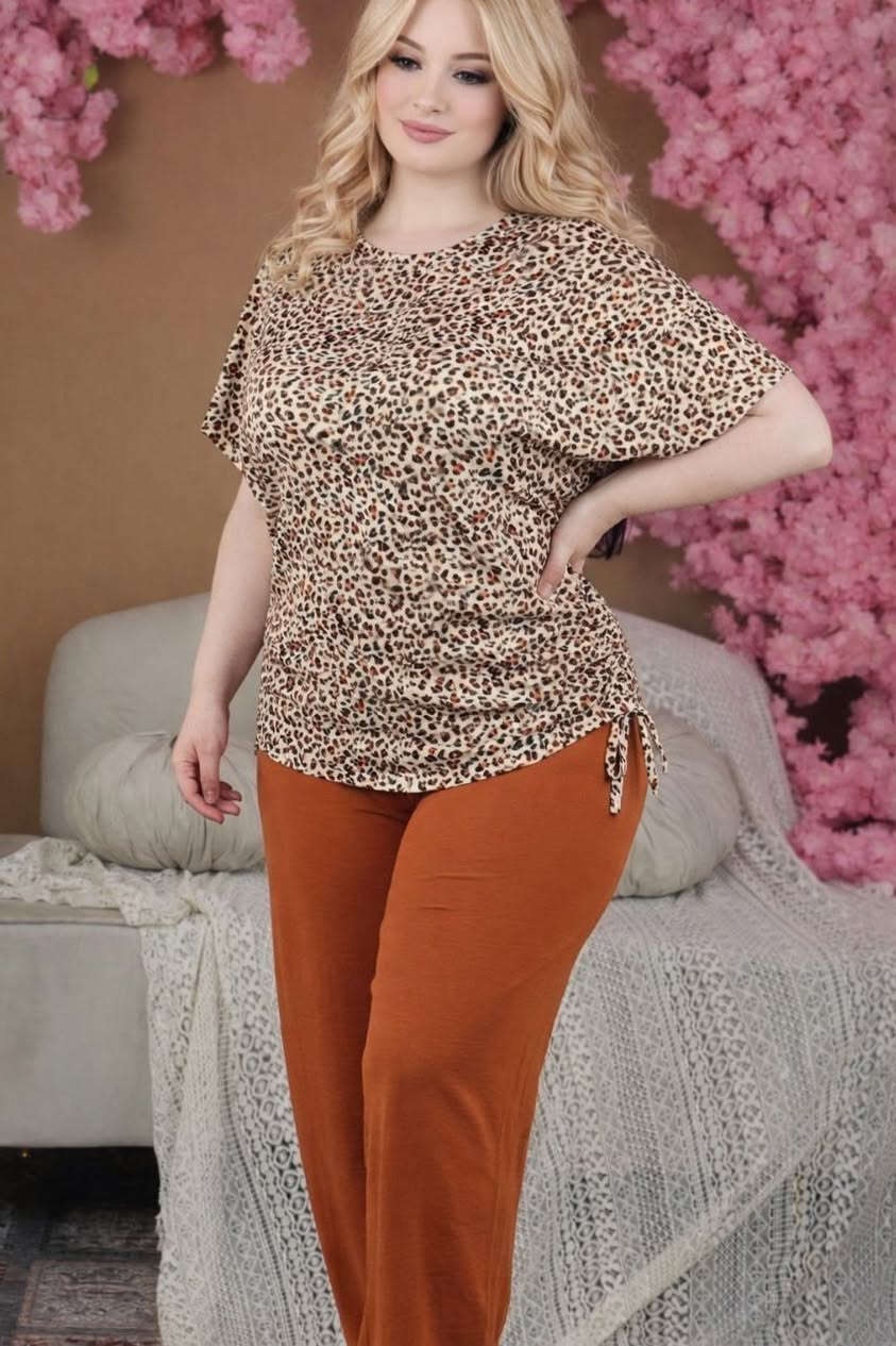 يتوفر الان 
سوت نسائي بجميع الالوان
( قطعتين) 
(مديل سحبات جانبية حبال)

_خامة تشيرت فانيلا  ليكرا

قياس فري سايز قالب راهي

الدرزن 92 الف فقط 

خامة قالب خياط شرط الفحص👍
يتوفر خدمة  توصيل داخل العراق

أقل طلب درزن
@إشارة


**إذا كنت صاحب هذا الإعلان وتريد حذفه لأي سبب، رجاءا أرسل رسالة إلى الدعم الفني**