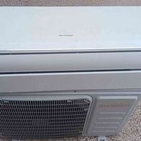 سبلت للبيع مستعمل قليل جديد ونضيف كلش سعره 400 والشراي يتصل 0775195458...