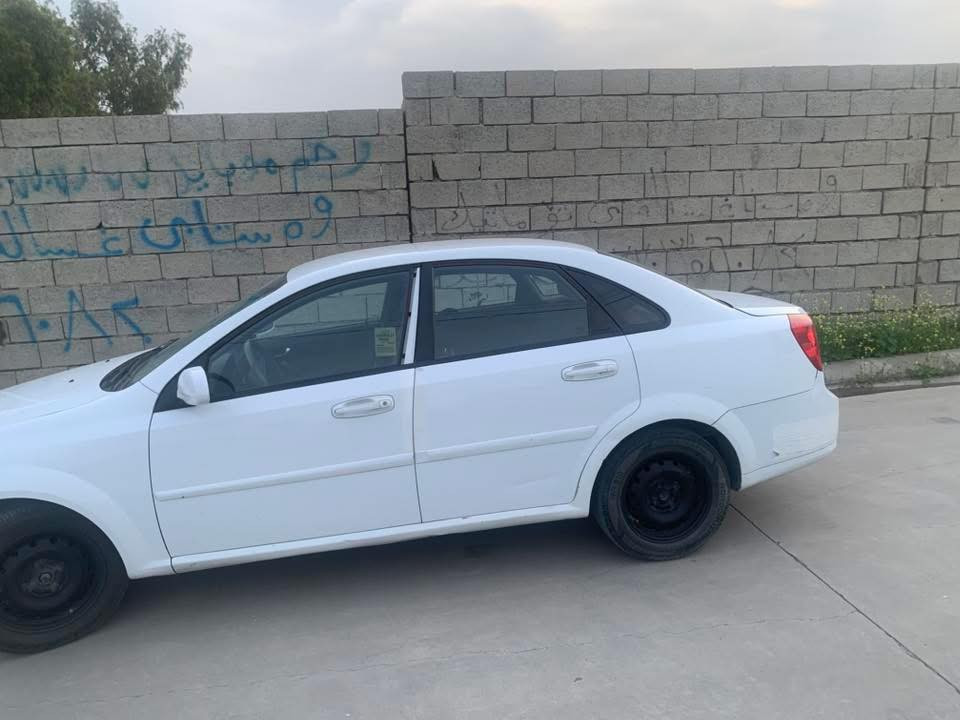 اوبترا ٢٠١٢ للبيع قطعتين الصبخ كير محرك شرط و رقم وسنويه جديد سعر ٨٤$  ***********
