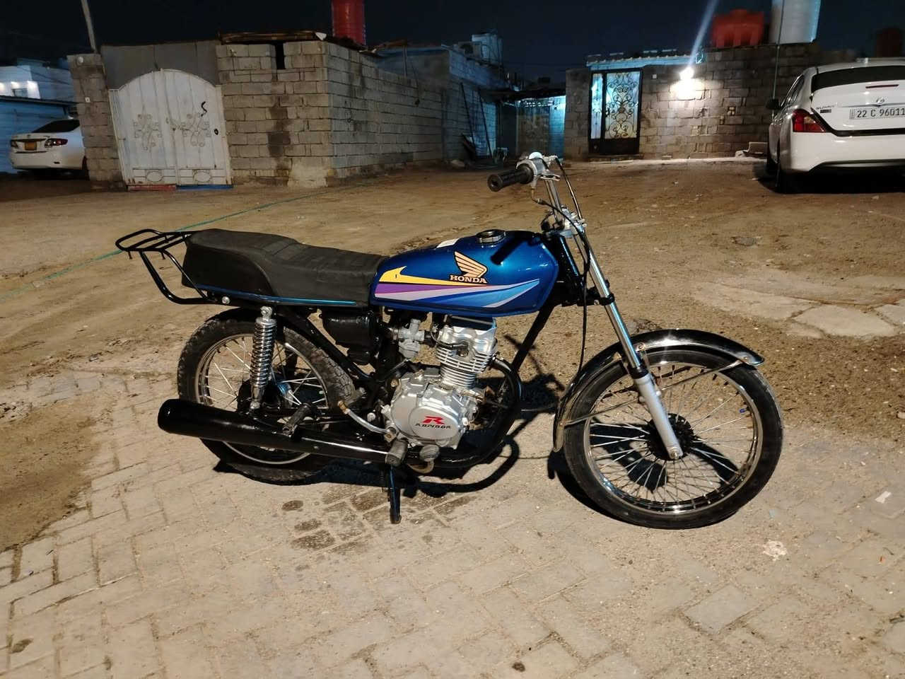 السلام عليكم دراجه رابيدو للبيع دراجه حلوه اي شي ما ناقصها سعر 550 مكاني بصره جمعيات شراي يراسلني واتساب مامتواجد عل فيس***********
