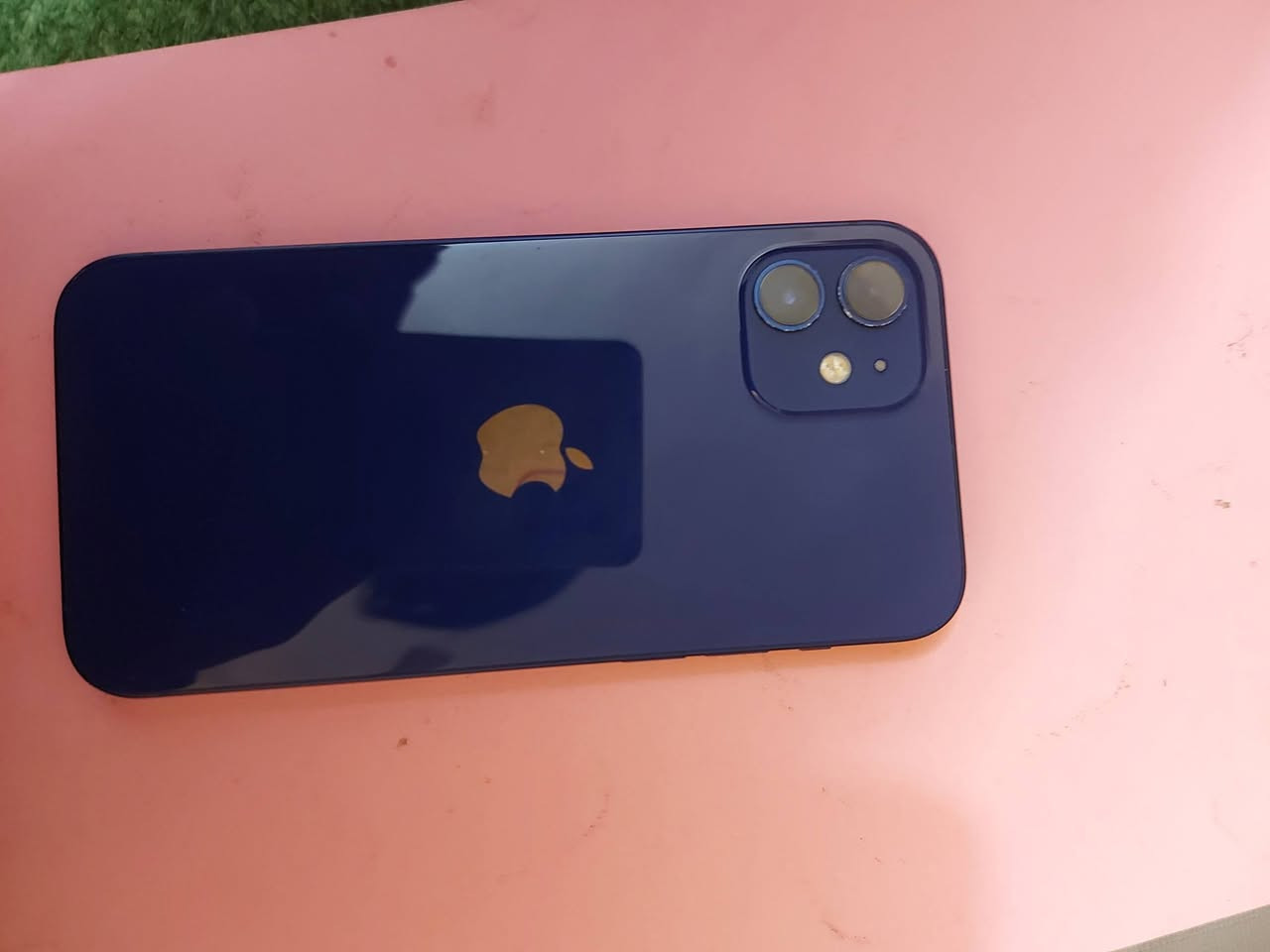 جهاز ايفون مقفول ايكلود جهاز نضيف مامفتوح رايده 300الف او ذاكو جهاز نضيف اروسه ونطي فرق رقم .‎0789 075 4959
