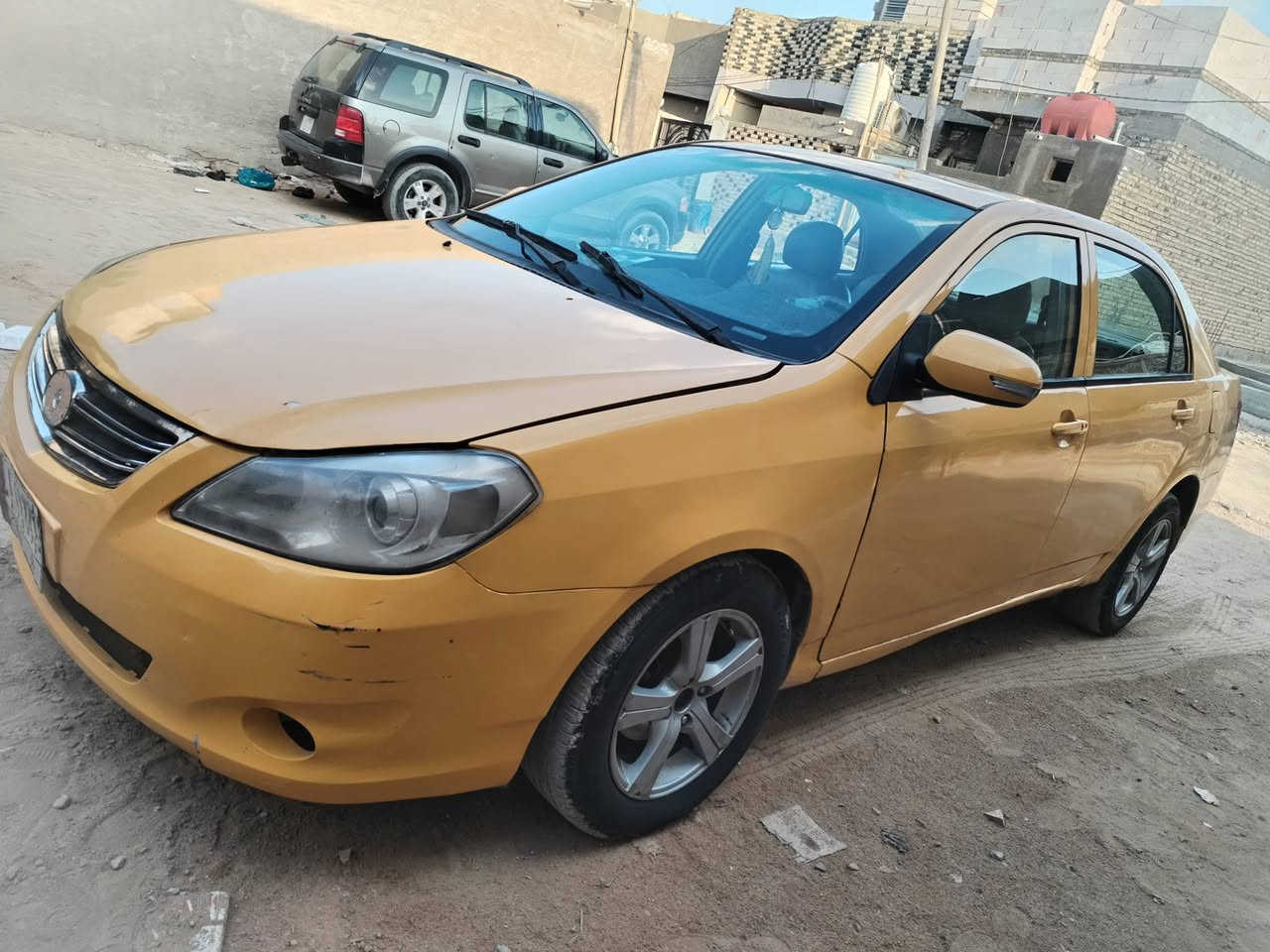 السلام عليكم بي واي دي موديل 2013 كير ومحرك كورلا مال الموصل بدون تحويل مكفوله عشائر وسرقة مكاتبة فقط جاهزة من كولشي مكاني نجف كوفه السعر 23 بيه مجال قليل اتصال واتساب ***********
