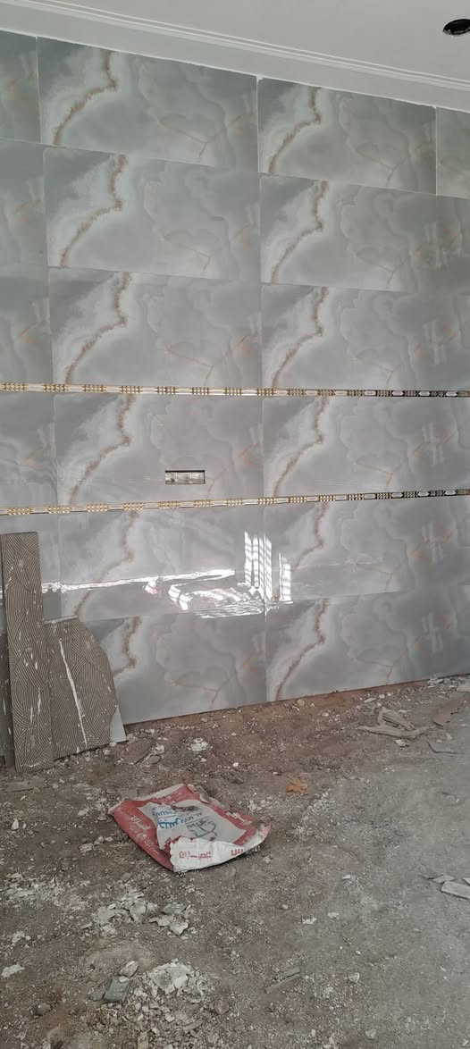 خلفه سيراميك جداري ابعمل اهوازي تتريس درجه اوله حالين متفرق رقم الهاتف عل واتساب ***********
