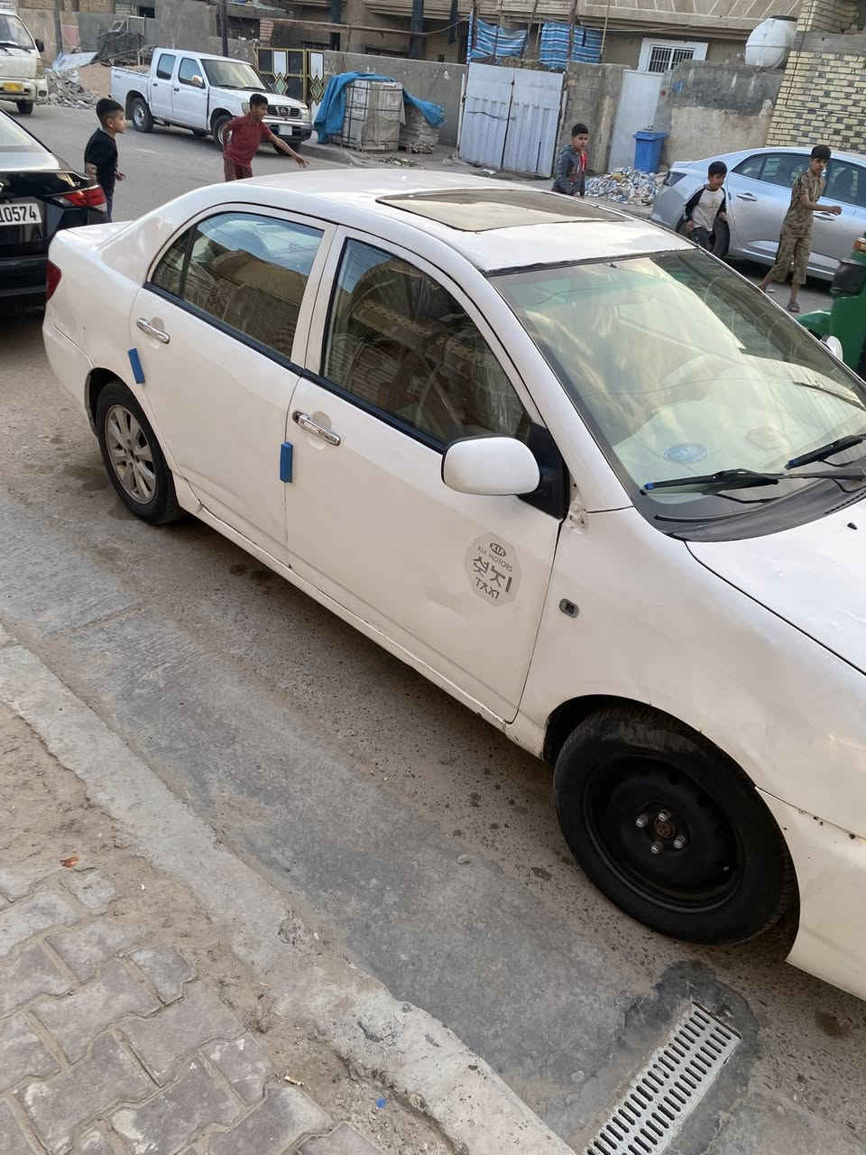 سلام عليكم بي
بي وايدي f3

موديل2013

رقم ميسان 

سنويه لل28

محرك كير لانسر 

حادثه شجره واكعه على القماره 

شاشه 

كامره 

حساسات 

حداديه كامله 

صاحبه يريد تحويل

كهرباءيات كله شغاله

تخم تاير جدد

سعر 33وبيه مجال 

مكانه بغداد

تفاصيل اكثر اتصل على رقم

***********

***********
