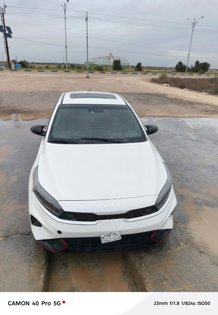 السلام عليكم كيا فورتي موديل ٢٣ فول مواصفات تترقم بغداد تاخذ مرقم وجاهز سياره مبدل بيها لغد أيمن السعر ١٢٥ وبيها مجال للشراي للتواصل ***********
