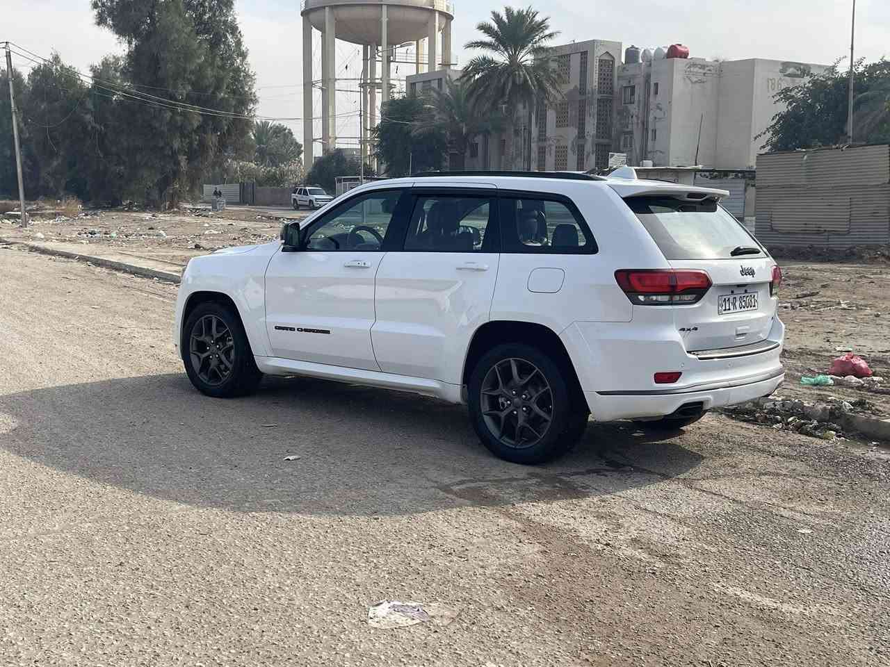 السلام عليكم شباب جيب فئه s مديل ٢٠٢٠ خليجيه مكفوله من كلشي ماشيه ٦٨ الف كيلو متر رقم بغداد باسمي تحويل ثاني يوم مواصفات الs معروفه السعر ٣٢٥$ وبيهه مجال بسيط للاستفسار الاتصال على ***********
