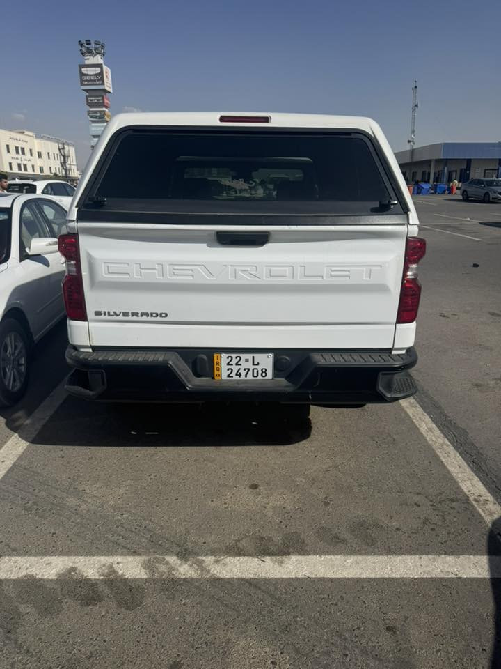 سلفرادو  2023
كلين تايتل 
محرك ٢٧٠٠ 
٤ سلندر
بدي قصير
المكان بغداد
رقم اربيل
السعر ٢١٠ ورقه

التواصل : ***********
