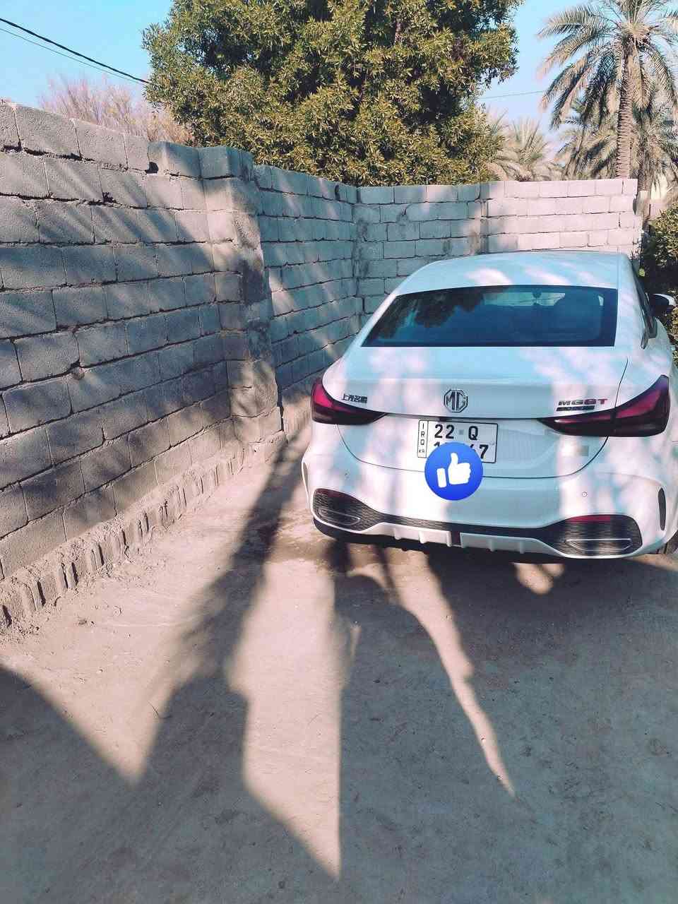 السلام عليكم سياره ام جي للبيع موديل 2025 فول مواصفات ماشيه 12الف حقيقي  رقم شمالي تحويل موباشر بيه بارد جدن بصيط وللاتصال عل هاتف *********** // *********** مامتواج عل فيس   السعر 135وبيه مجال بصيط
