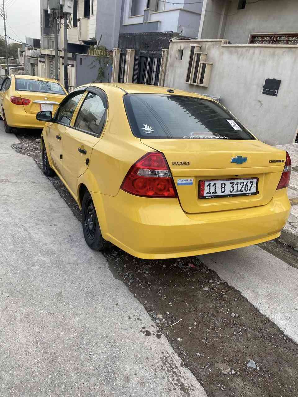 سيارة افيو موديل 2011 مؤسسةللبيع فول توماتيك *********** )(***********
