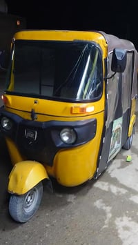 تكتك 20 شهر 11 رقم وسنويه بغداد عنواني بغداد حيور الشراي يتصل 07766479...