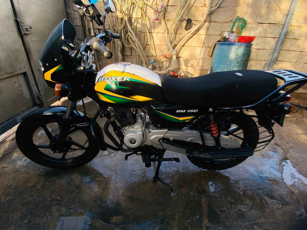 السلام عليكم
بوكسر موديل 21 رقم وسنوية ديالى رقم انكليزي تحويل ثاني يوم. الدراجة مكفولة كفالة عامة من الفتح ومن النواقص. كلش جديدة ونظيفة. سعرهاا 1850 وبيها مجال للشراي
مكاني بعقوبة. متواجد خاص او الاتصال على الرقم. للاتصال ***********
