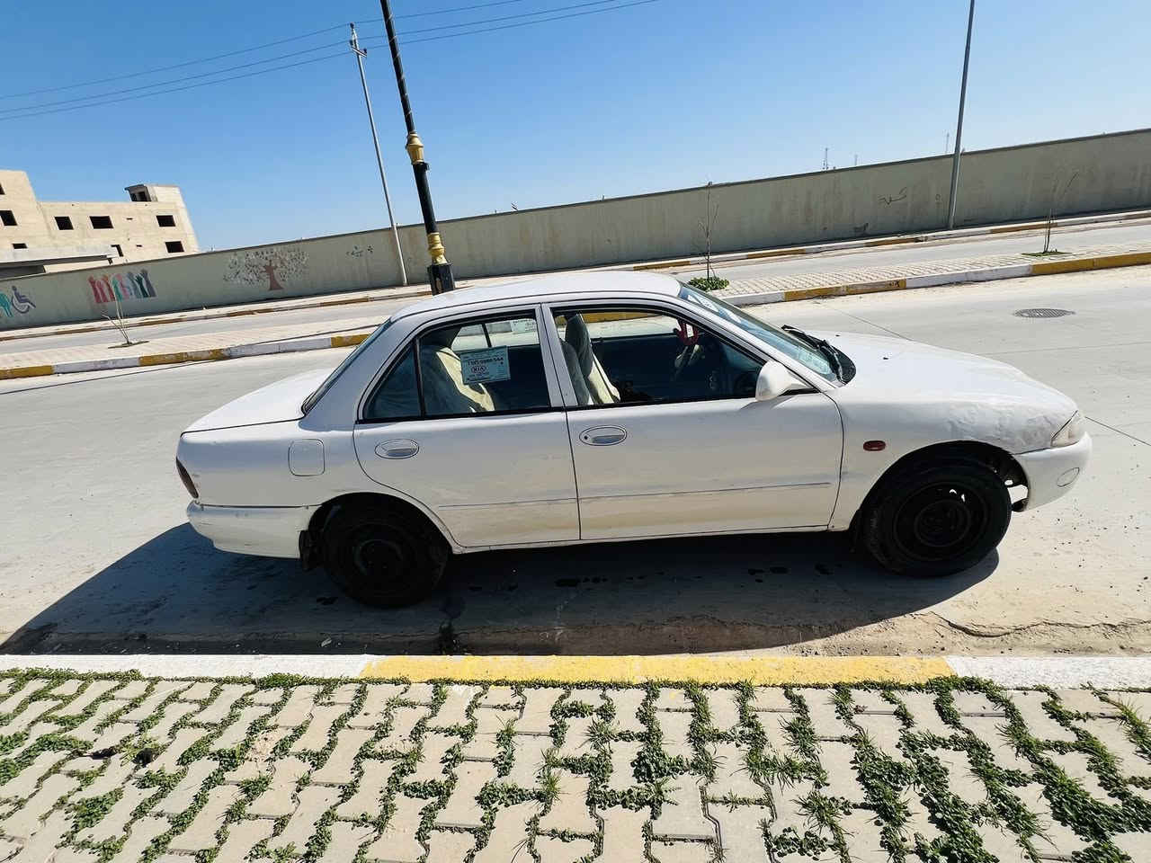 📢 بروتون2002  للبيع – حره 
🔹 الوصف:
▪️ رقم بغداد حره 
تحويل وكاله 
▪️ كشر شوف العين
▪️ غرفته جديده 
▪️ تبريد – تدفئة شغّالة
▪️ محرك شرط كير شرط
▪️ اقتصادية جداً بالبنزين
▪️ صدر جديد
▪️ ستيرن جديد

💰 سعر 23$ وبيها مجال
📍 
📞 للتفاصيل التواصل على الخاص او الاتصال ***********
