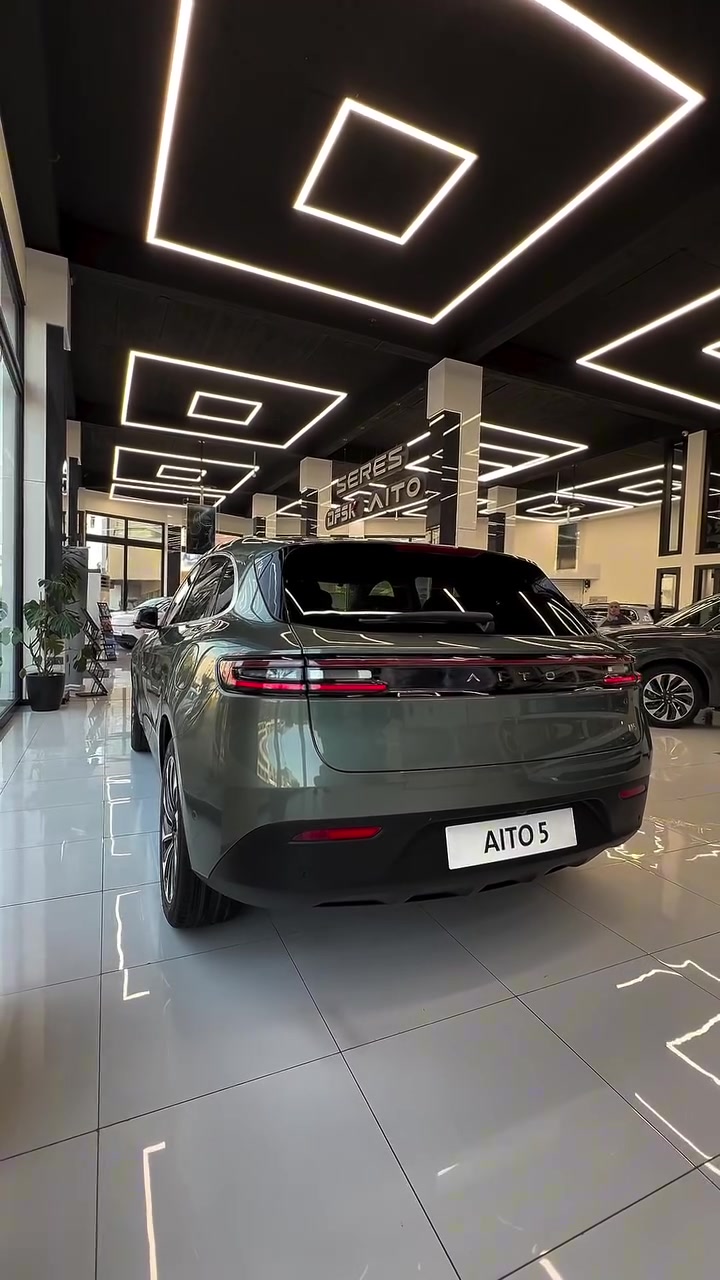 AITO M5  🇮🇶 وصلت للعراق 
تصميم رياضي تقنيات ذكية وأداء يخطف الأنظار… تجربة قيادة تجمع بين الفخامة والقوة بكل تفصيل 👏🏻

للاستفسار والحجز:
7211 📞
***********📞

 #ايتو #سيارات #aito
