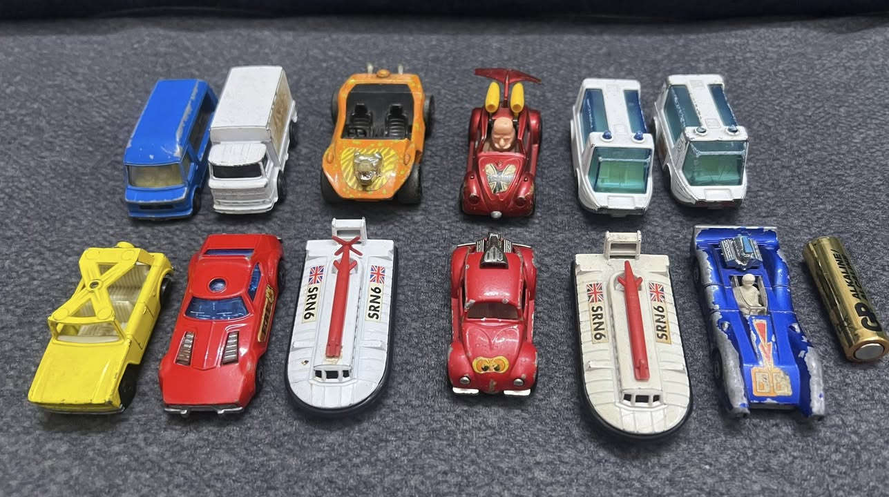 سيارات حديد مجموعتين 
المجموعة الاولى إنشائيات سعر المجموعة 25 الف 
المجموعة الثانيةصناعة بريطاني سعر المجموعة 25 الف
إذا مجموعتين ب45 الف 
توصيل بغداد 5 الاف


**إذا كنت صاحب هذا الإعلان وتريد حذفه لأي سبب، رجاءا أرسل رسالة إلى الدعم الفني**