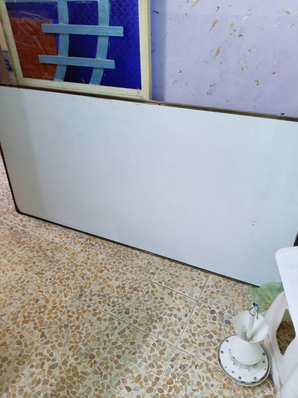أغراض معهد لبيع لوكرات عدد ٢
كراسي مكاتبي عدد ٣
صبورات عدد ٤ ميز مكاتبي عدد ٢
١٨رحله مدرسيه ٣٠ ستول تتوصل وانساب ***********
