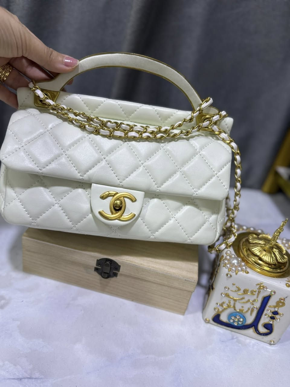 جنط دبي جديد يجنن اورجينال اختام وكودات 🦋اي شي يعجبكم مراسله الصفحه


**إذا كنت صاحب هذا الإعلان وتريد حذفه لأي سبب، رجاءا أرسل رسالة إلى الدعم الفني**