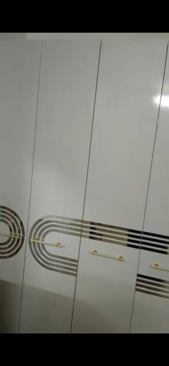 غرفه للبيع ***********
