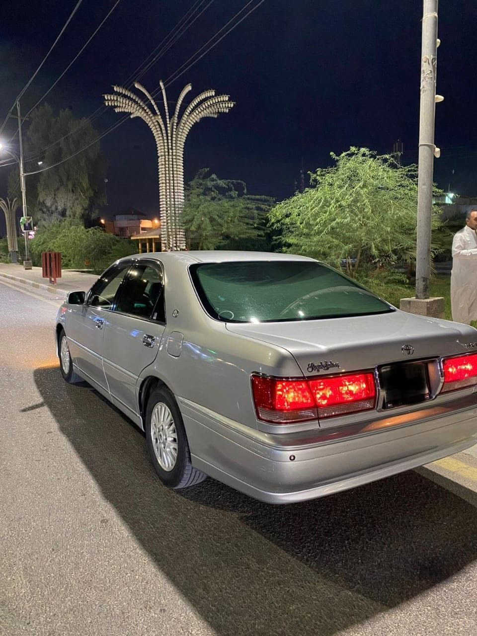 السلام عليكم 
ملكه للبيع موديل ٢٠٠٣ كرستال اصل
قرار ٤٨ بسمي تحويل ثاني يوم
مكفوله كص ونقل و اصوليات كفاله
محرك ديفور الزغير
دكمتين 
برده خلفيه
مري شفط
هيتر مري
شاصي ٧٢
سياره حلوه ربع ما ذب عليها خير من الله 
رقم مبايل ***********
