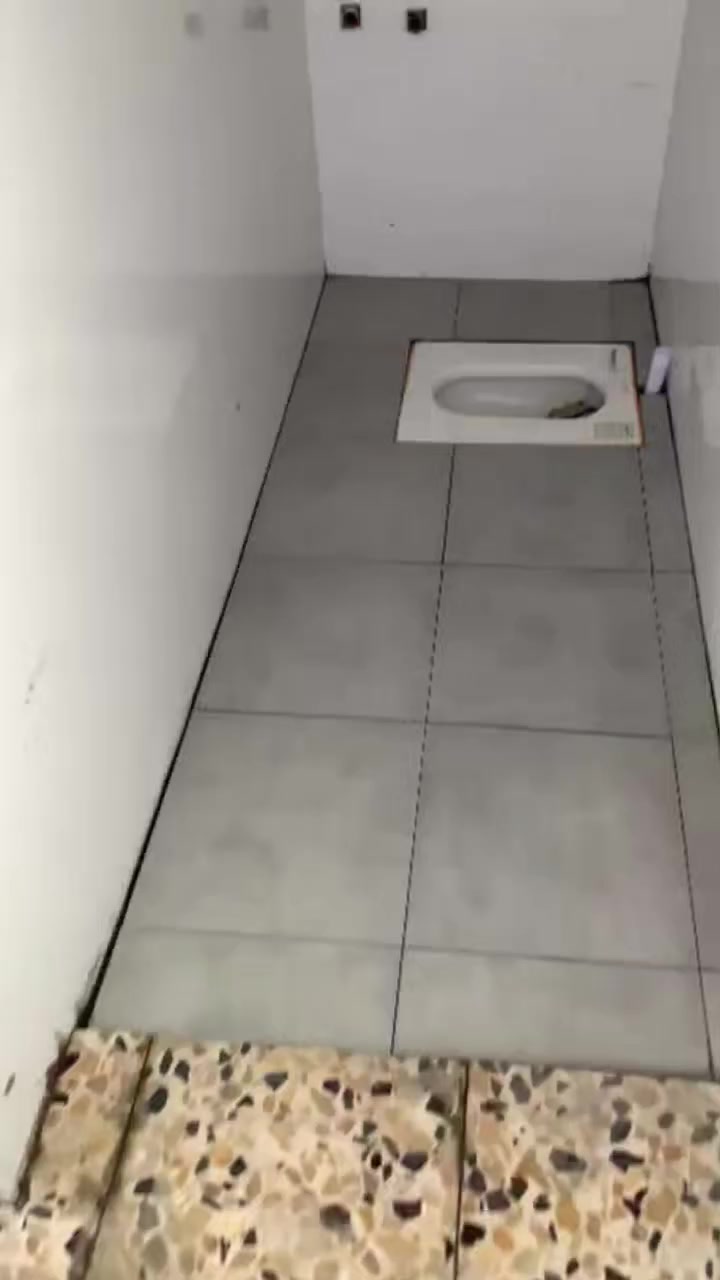 السلام عليكم خلفه سيراميك جدران وارضيه شغل نظيف ومرتب ودرجه أولى بشرط الالتزام بعمل التواصل مراسلت الصفحه أو اتصال عل الرقم *********** واتساب مفتوح التوفيق والنجاح الدائم يارب
