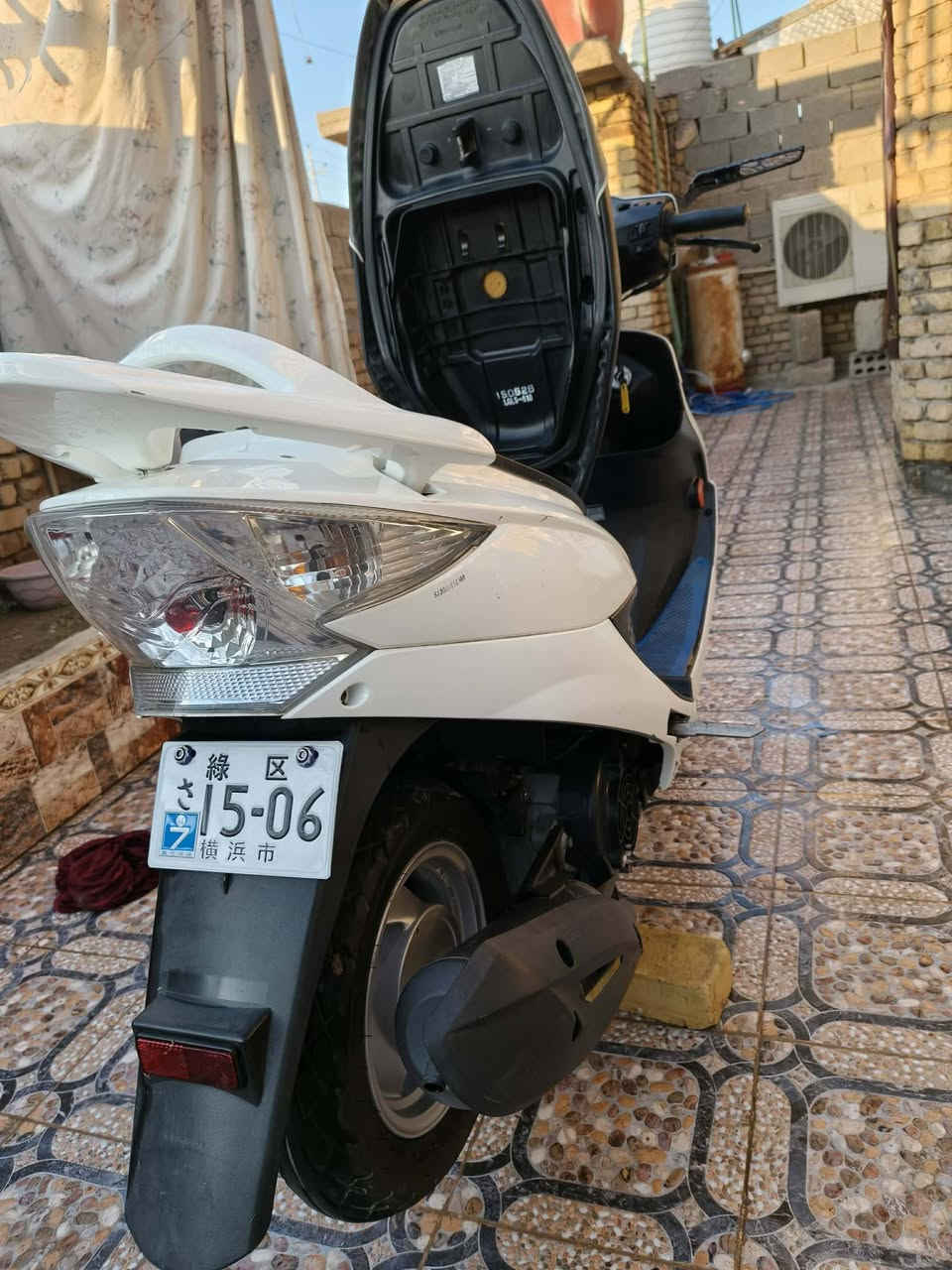 للبيع جيس موديل 16 عقل امامي محرك 150 نضافه فول ماشيه 14 الف سعر خاص او عله رقم وشراي بي خير ويدلل رقم ***********
