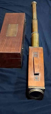 ناظور قديم ( تليسكوب ) ( سوبر انتيك ) موثق ومصنوع يدويا من البرونز ومغ...