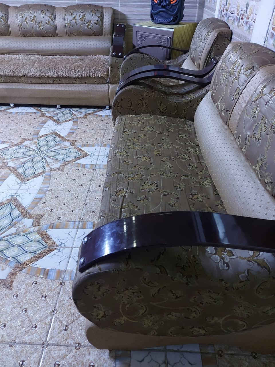 للبيع طخم قنفات السعر200الف العنوان حي الجزائر


**إذا كنت صاحب هذا الإعلان وتريد حذفه لأي سبب، رجاءا أرسل رسالة إلى الدعم الفني**