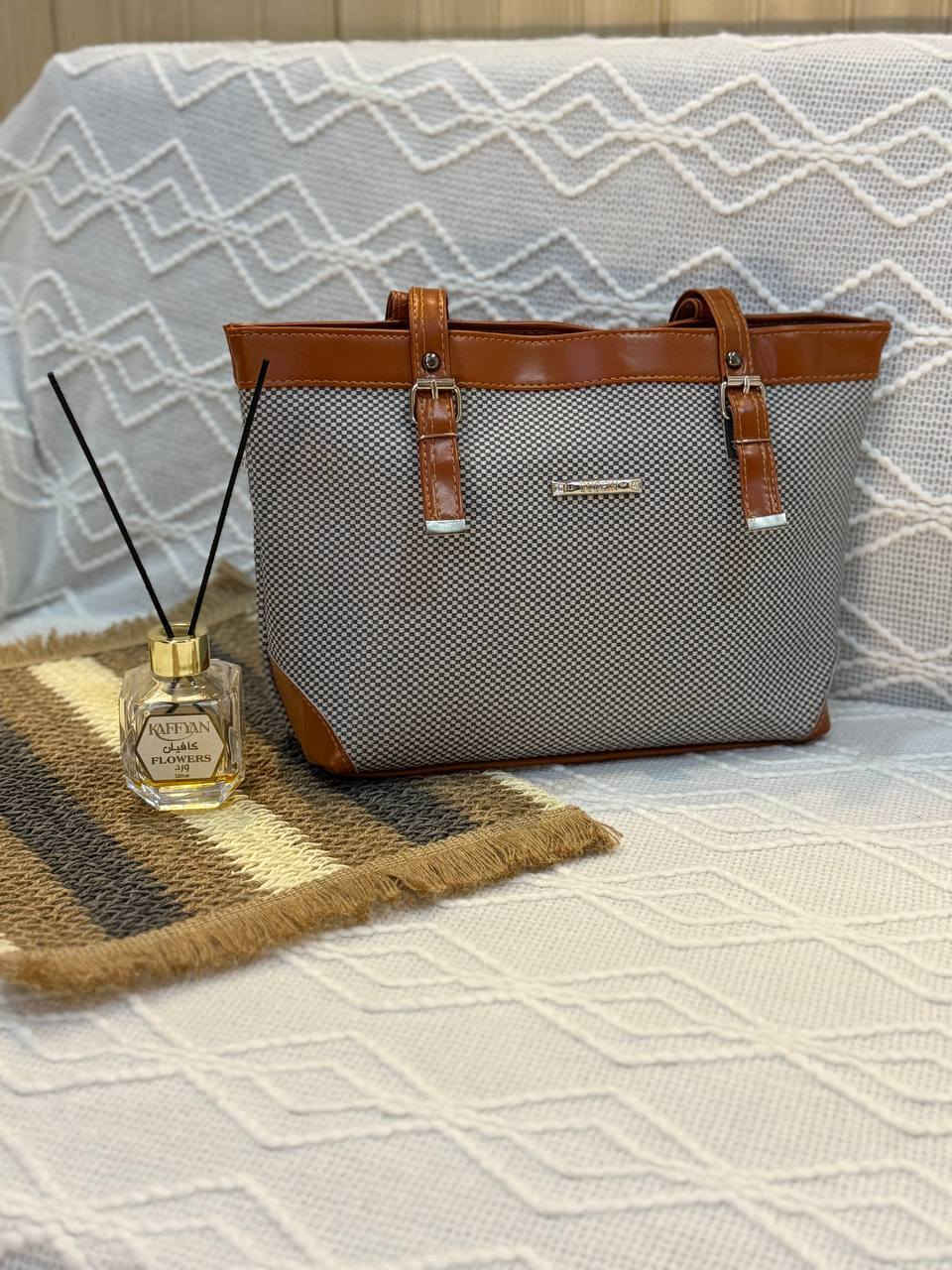 #تخفيضات_هائله 💫💫💫
سعر القطعتين من ذوله الموديلات ب ٢٥  ألف فقط
#الاختيار على ذوقكم حته اذا كل قطعه من موديل 
ويتدللون علينا زبائننا😍
يوزر الانستا 👈 mars_.stor

@أبرز المعجبين
#تخفيضات #هدايا #حقائب #ترند #تسوق_اونلاين


**إذا كنت صاحب هذا الإعلان وتريد حذفه لأي سبب، رجاءا أرسل رسالة إلى الدعم الفني**