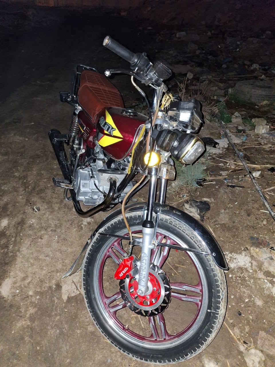 مكلف بل نشر دراجه موديل 24 ايراني اوراق اصولي
  السعر 600 بيها مجال بغداد 
 ***********
