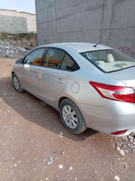 یارس مۆدیڵ ۲۰۱٦
سناوی و راقەمی نوی
گێڕ ئۆتۆمەتیک
مەکینە بچووک
دوو پاڕچە  بناوو گرتن
چووار تاێەی نوی 
سێەڕێکی زۆر خەوینە بێ ماسرووفە
***********
