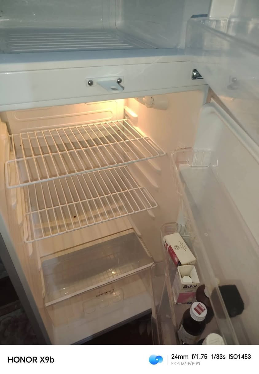 السلام عليكم
ثلاجه للبيع نضيفه كُلش مستخدمه اقل من شهر مداخله تصليح ابد سعرها 250


**إذا كنت صاحب هذا الإعلان وتريد حذفه لأي سبب، رجاءا أرسل رسالة إلى الدعم الفني**