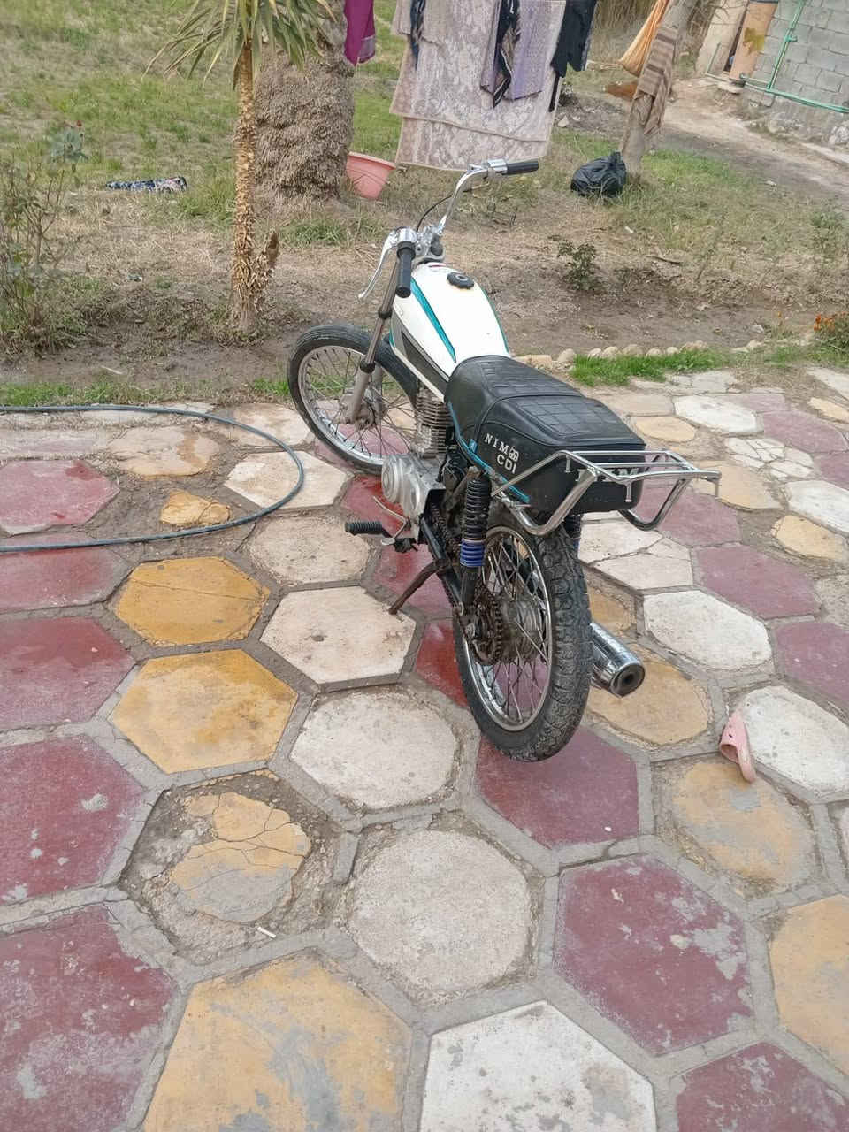 للبيع اربعه كير كلك مكينه ارشه 20دراجه حلوه مال شغل لا صوت ولا نضيح ولا تبخير السعر 250شراي اتصل ‏‪0771 674 4989‬‏
